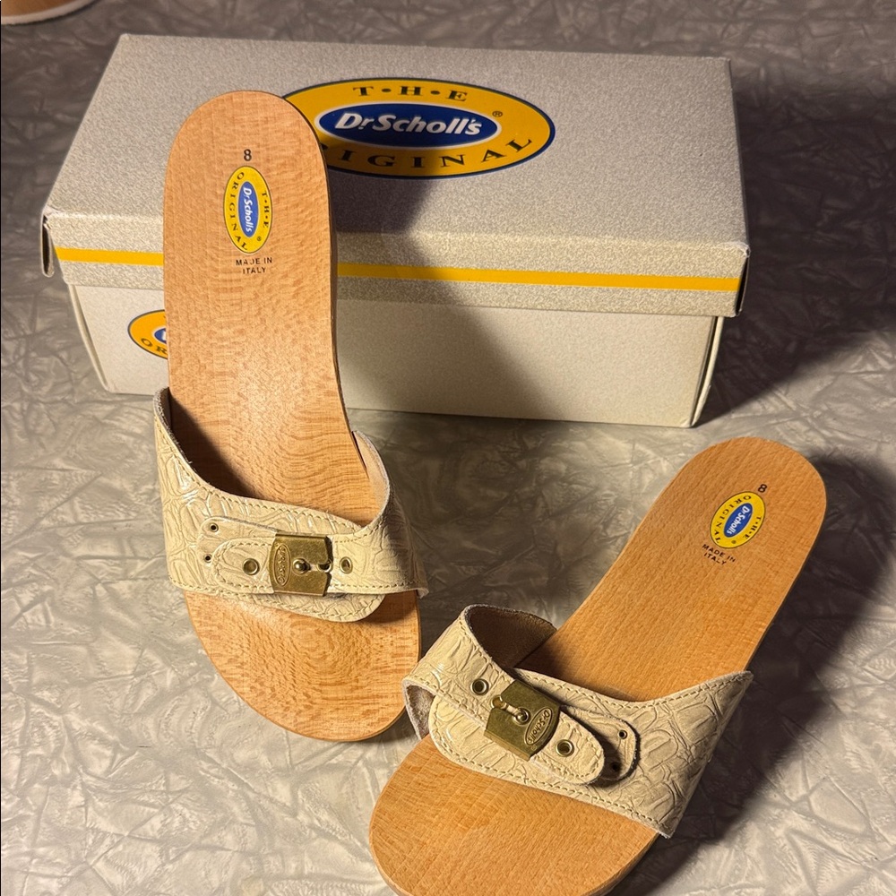 Dr. Scholl's Women's Wood Exercise Sandals in Embossed Cream Leather - Size 8